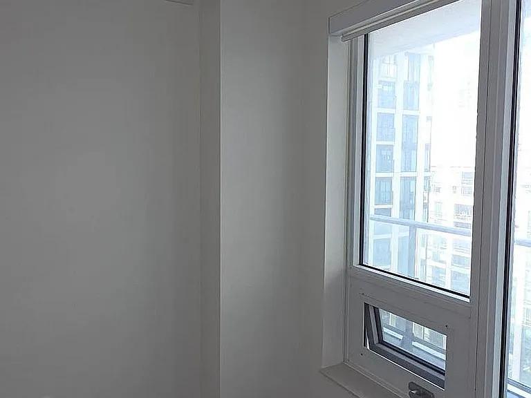 195 Redpath Ave #2212 — Photo 21