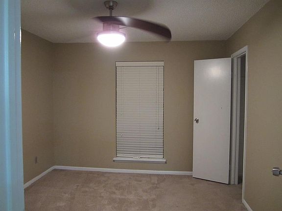 5th image of 12550 Whittington Dr APT 815