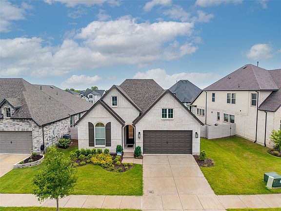 3rd image of 3509 Mescalbean Dr