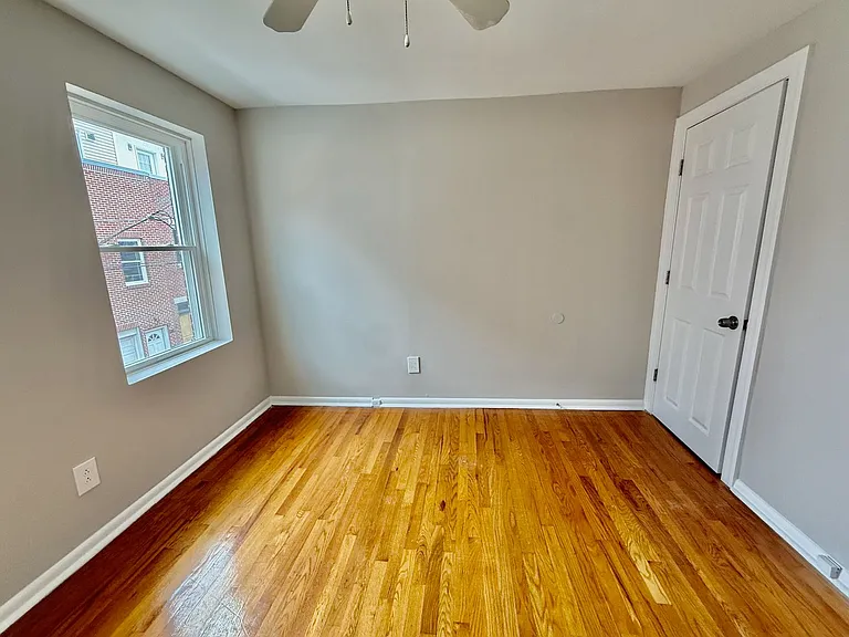 1228 Peters St — Photo 34