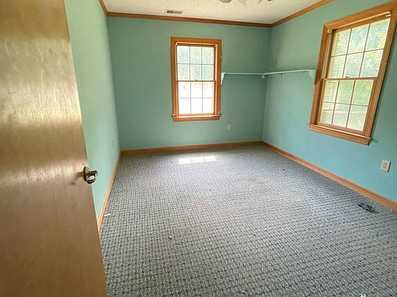 5th image of 4190 Aarons Way