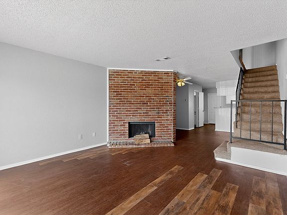 4th image of 9467 Olde Towne Row