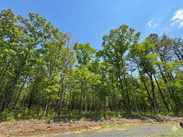 2 Hillside Way, Smithville, OK 74957