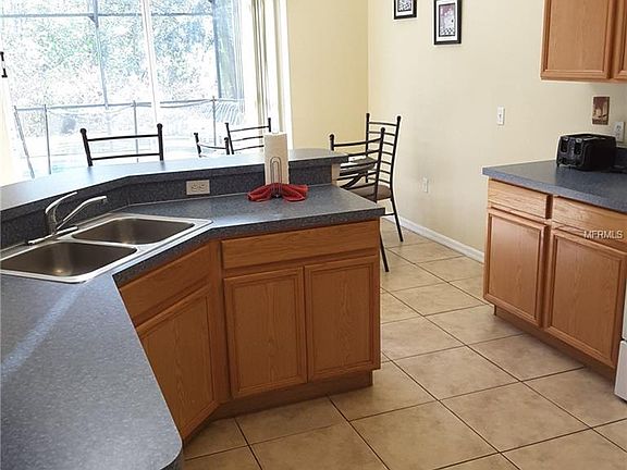 5th image of 5532 Willow Bend Trl