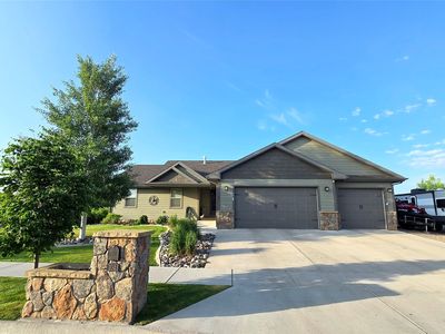 104 39th Ave NE, Great Falls, MT, 59404