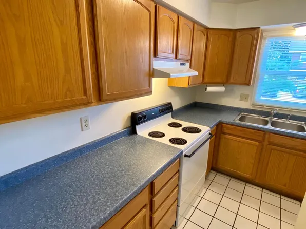 3829 Cliffside Dr, La Crosse, WI 54601