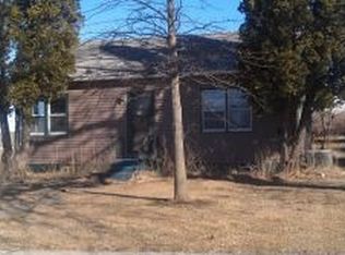 332 W 4th St, Bennett, IA 52721