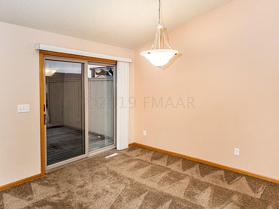 5th image of 1860 6th St W