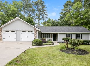 1882 Falcon Wood Dr NE, Marietta, GA 30066