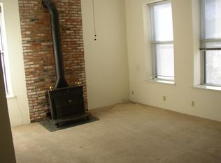 2356 Menard St APT 2F, Saint Louis, MO 63104