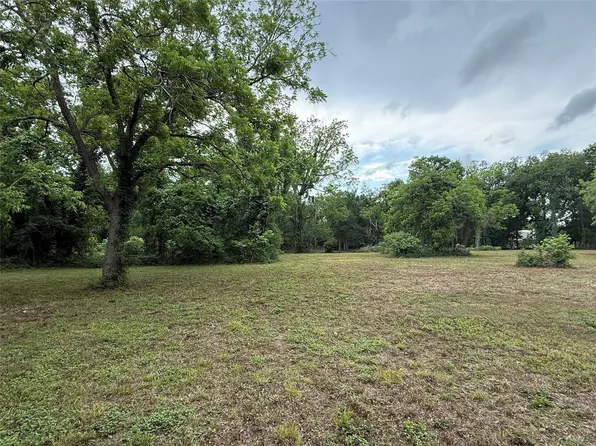 137 Fm 359 Rd, Richmond, TX 77406