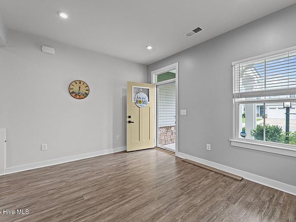 2nd image of 307 Sunny Lake Road
