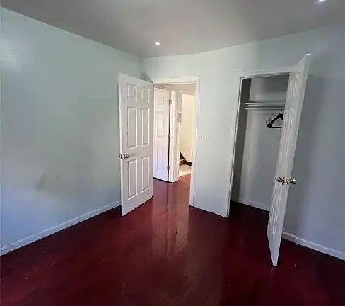 3rd image of 9425 54th Ave Floor 1