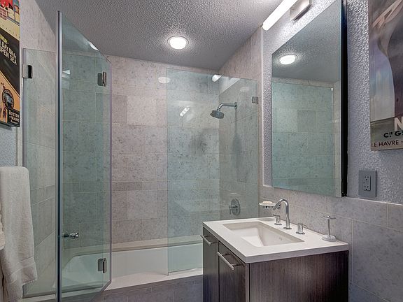 5th image of 261 W 28th St APT 3B