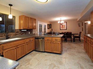 10220 N Camino Valdeflores, Oro Valley, AZ 85737