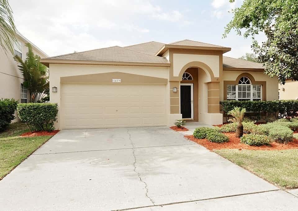 1st image of 1419 Loretto Cir