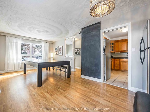 4th image of 44 Addison Cres