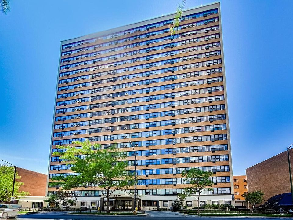 1st image of 6030 N Sheridan Rd APT 1807
