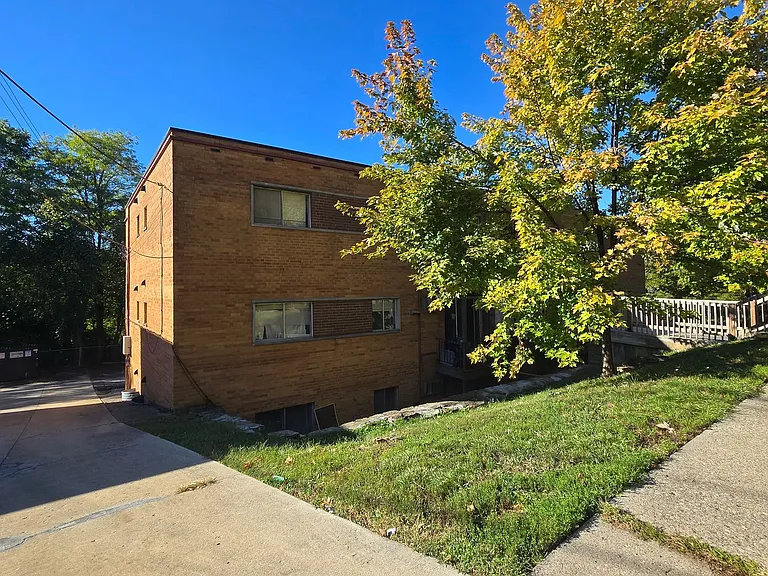 1599 Glen Parker Ave #11 — Photo 11