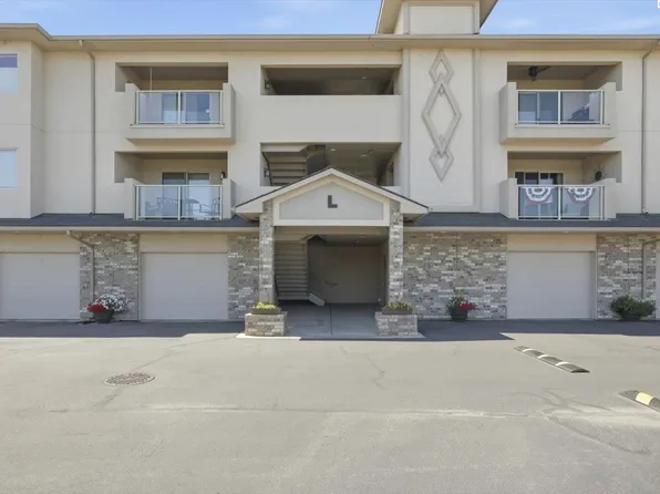 3710 Canyon Lakes Dr. #L-104, Kennewick, WA 99337