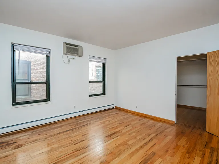 5229 S Greenwood Ave #3 — Photo 14