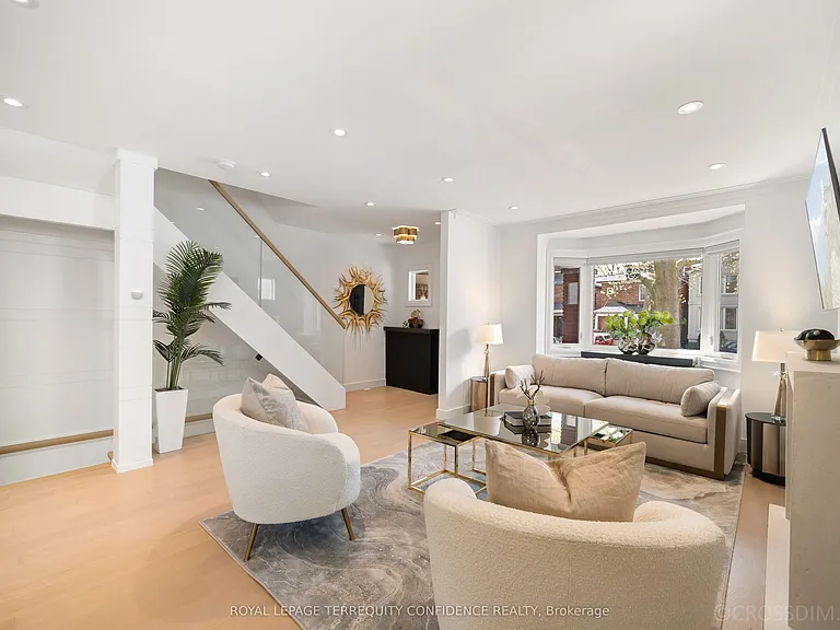 68 Cranbrooke Ave — Photo 13