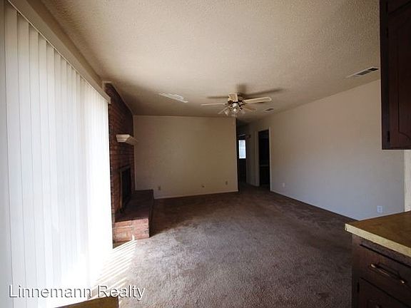 5th image of 2225 Wheeler Ave #A