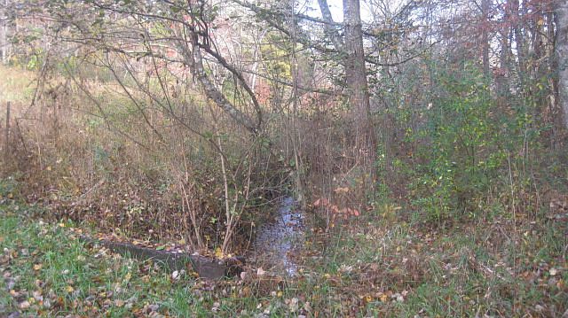 2nd image of 499 Midway Creek Rd