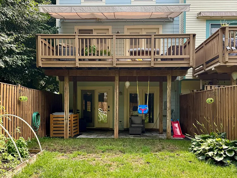 102 Maximillian Ct SW — Photo 23