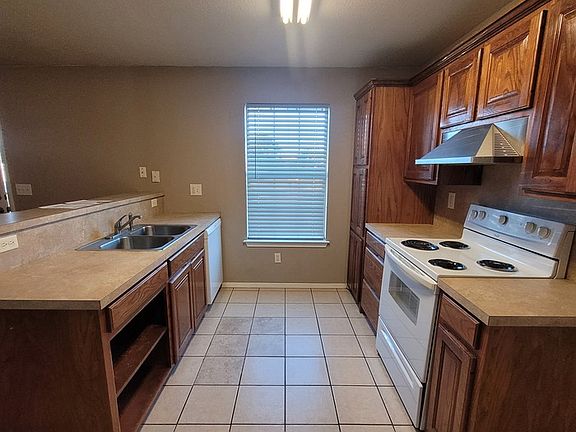 5th image of 1215 Cottonwood Ave