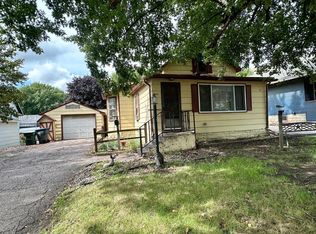 207 N Kniss Ave, Luverne, MN 56156