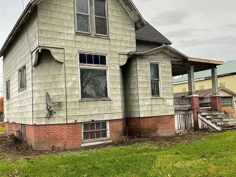 1st image of 724 Beck St
