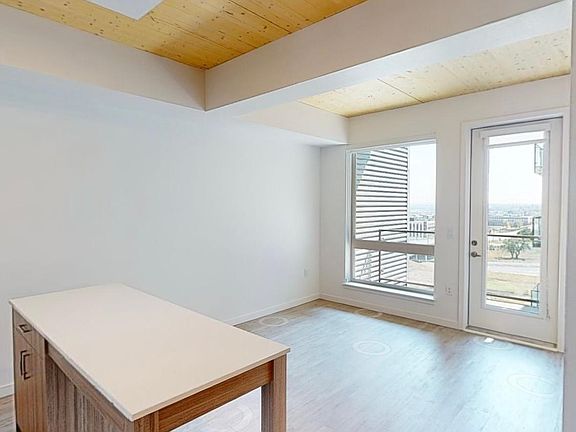 3rd image of 3100 W 17th Ave #618