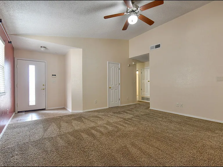 508 Covington Ridge Way — Photo 9