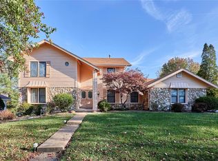 12915 Somerton Ridge Dr, Saint Louis, MO 63141