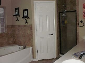 3rd image of 1105 Holly St