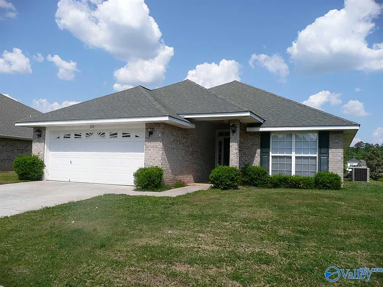 272 Shadow Ct SW — Photo 1