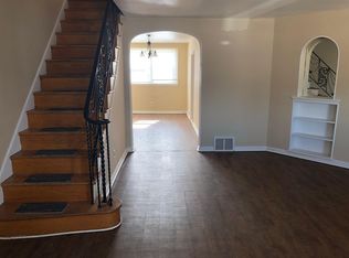6725 Cottage St, Philadelphia, PA 19135
