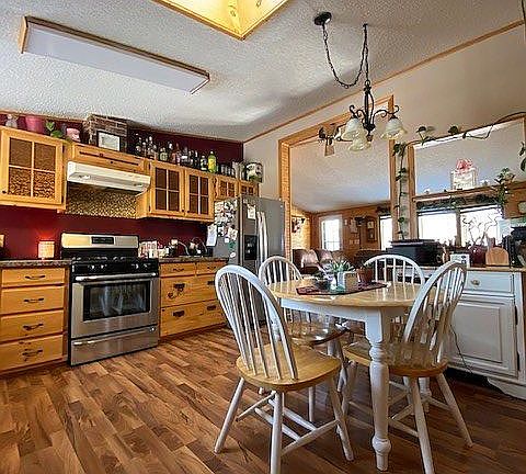 Open kitchen to living room