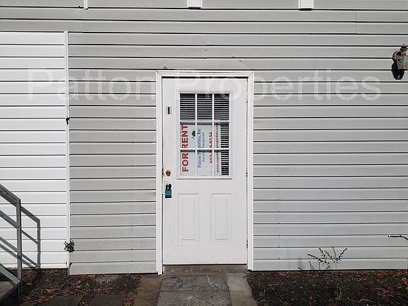 3rd image of 7012 Julia St Unit I
