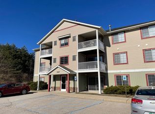 4469 Walma Ave SE UNIT 102, Grand Rapids, MI 49512