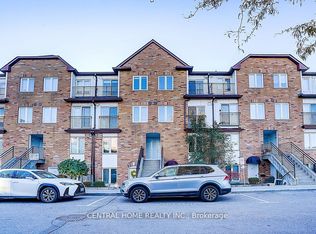 988 Sheppard Ave W #11, Toronto, ON M3H 2T6