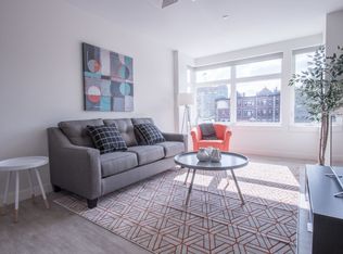 900 Beacon St #306, Boston, MA 02215