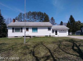 6070 Griswold Rd, Smiths Creek, MI 48074