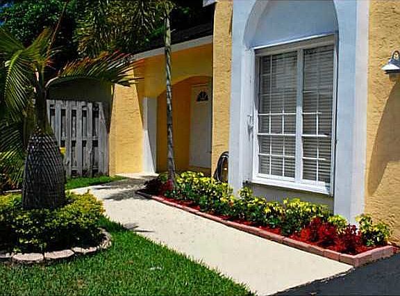 3rd image of 5650 NW 100th Ct