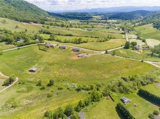 604 Green Valley Rd, Leicester, NC 28748