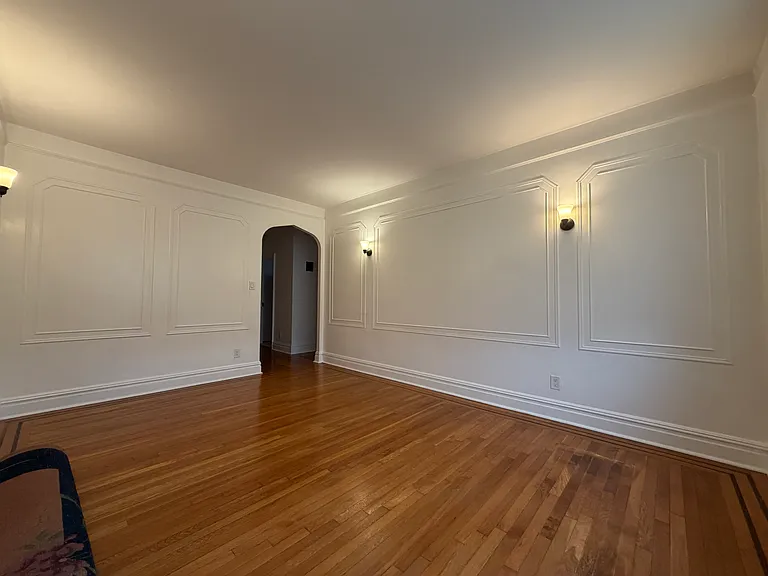 101 Tonnelle Ave #5 — Photo 4