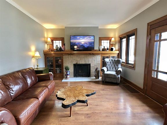 5th image of 1317 Lincoln Ave