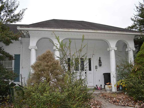 2nd image of 341 King Den Dr NW