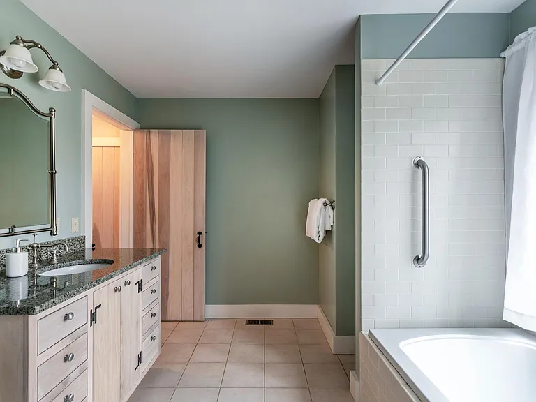 8 River Bend Ln — Photo 27